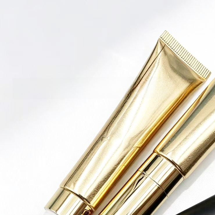 Peptide Lip Plumping Gloss with Massage Head